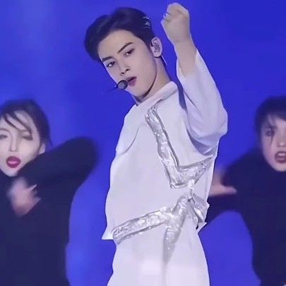 Behind-the-scenes cut of Eunwoo (ASTRO)