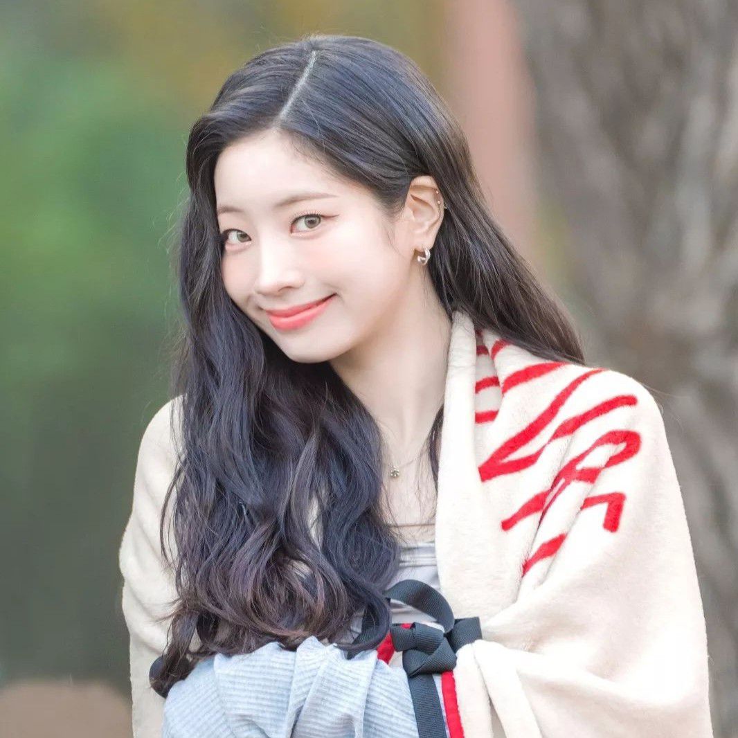 Latest photo of Dahyun (TWICE)