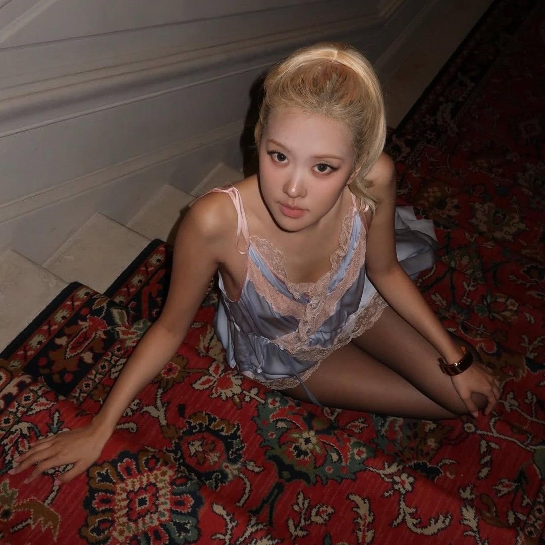 Behind-the-scenes cut of ROSÉ (BLACKPINK)
