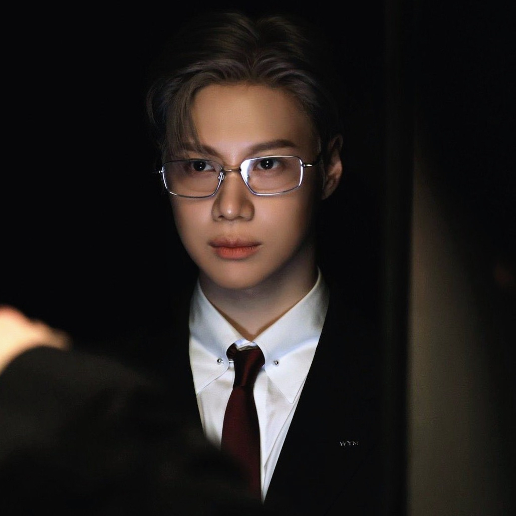 A moment captured by Taemin (SHINee)'s fan