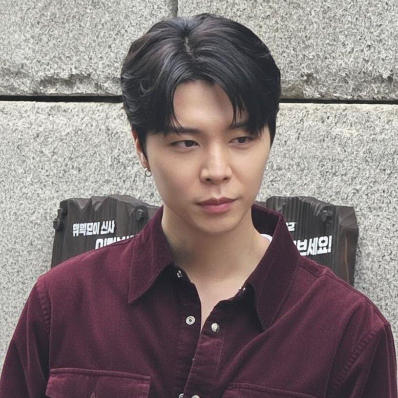 Recent activity shot of Johnny (NCT 127)