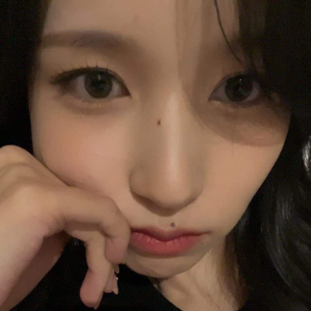 Latest photo of Mina (TWICE)