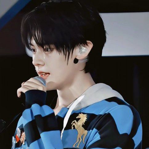 Latest photo of Nicholas (SMTR25)