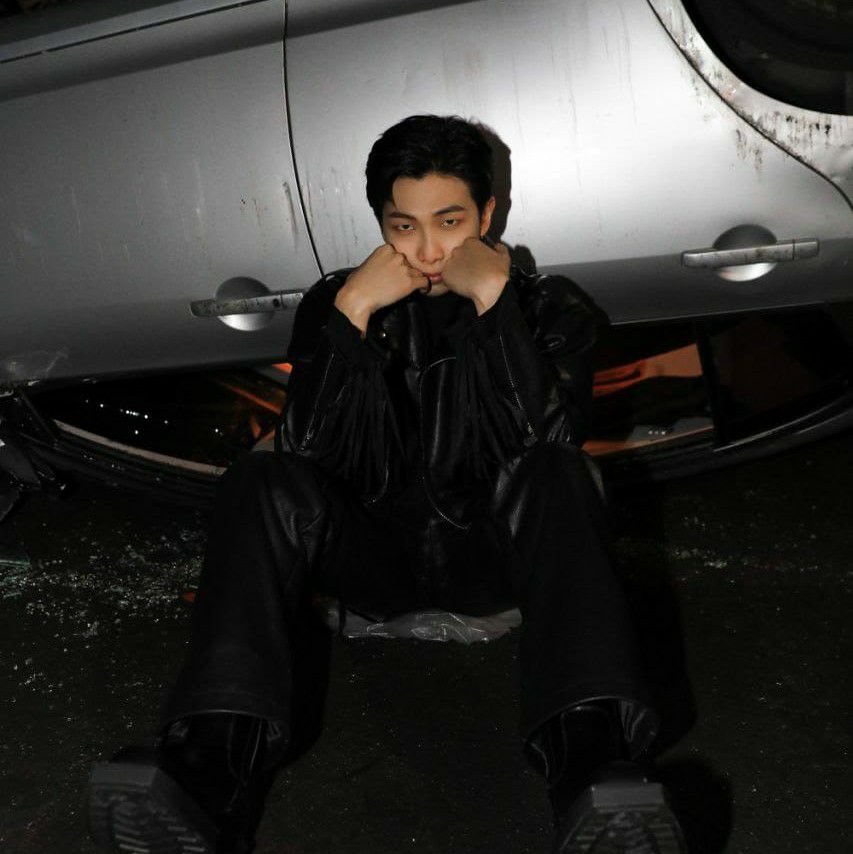 Foto aktivitas terbaru BTS