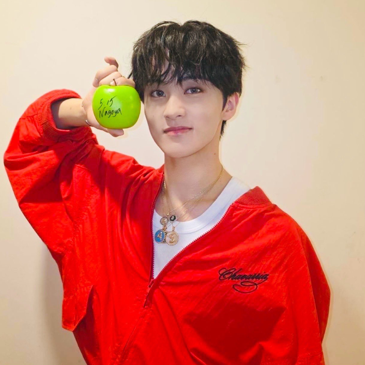 A moment captured by Mark (NCT 127, NCT DREAM)'s fan