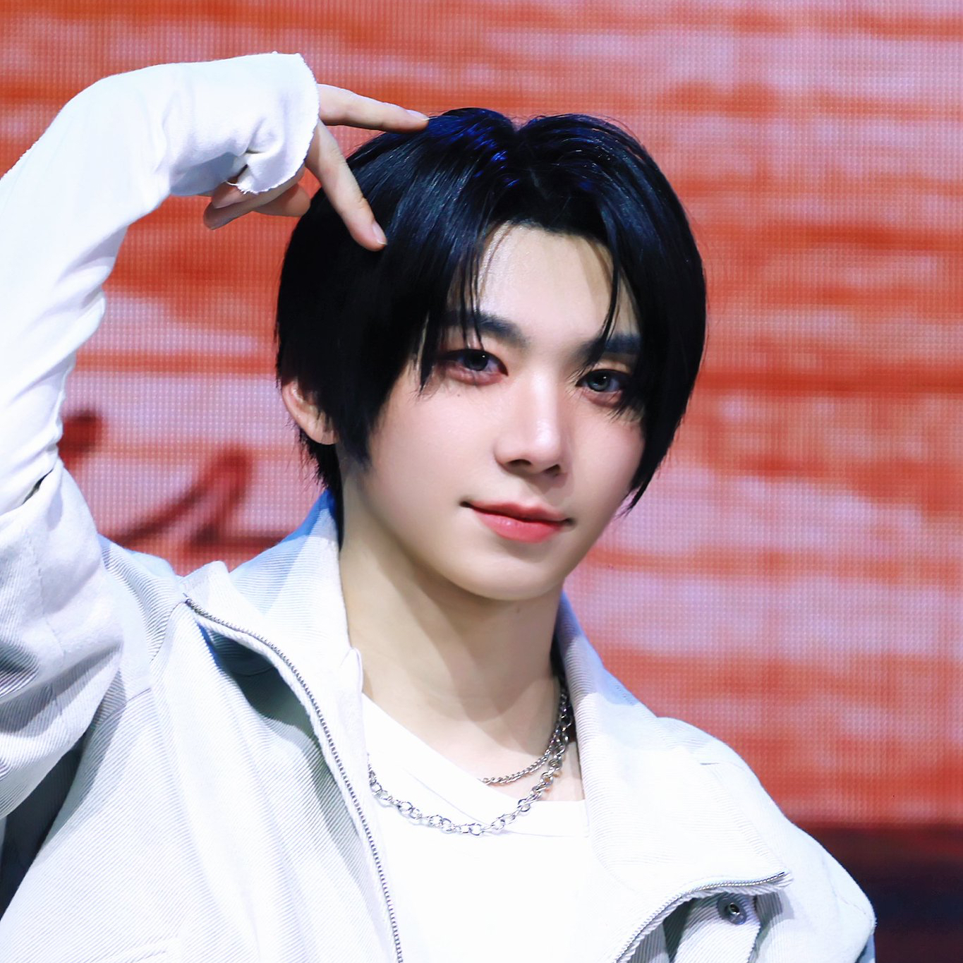 A moment captured by AHOF's fan