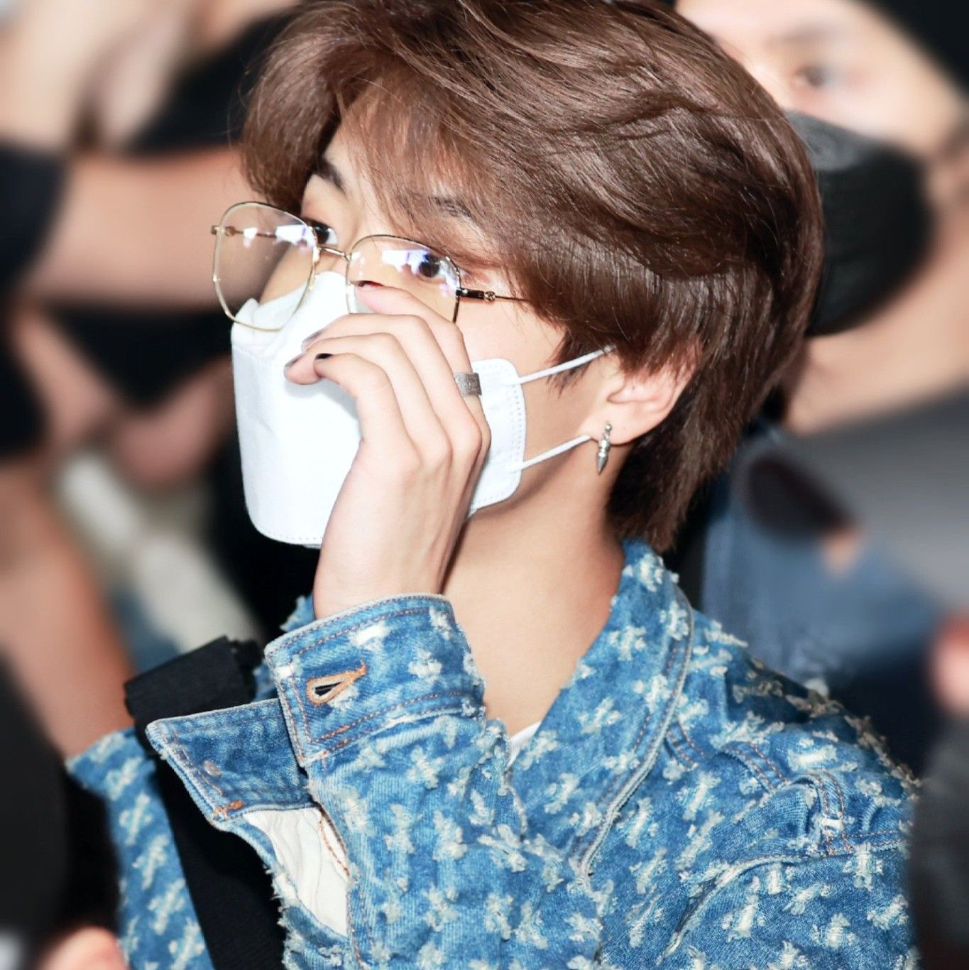 Behind-the-scenes cut of HAN (Stray Kids)