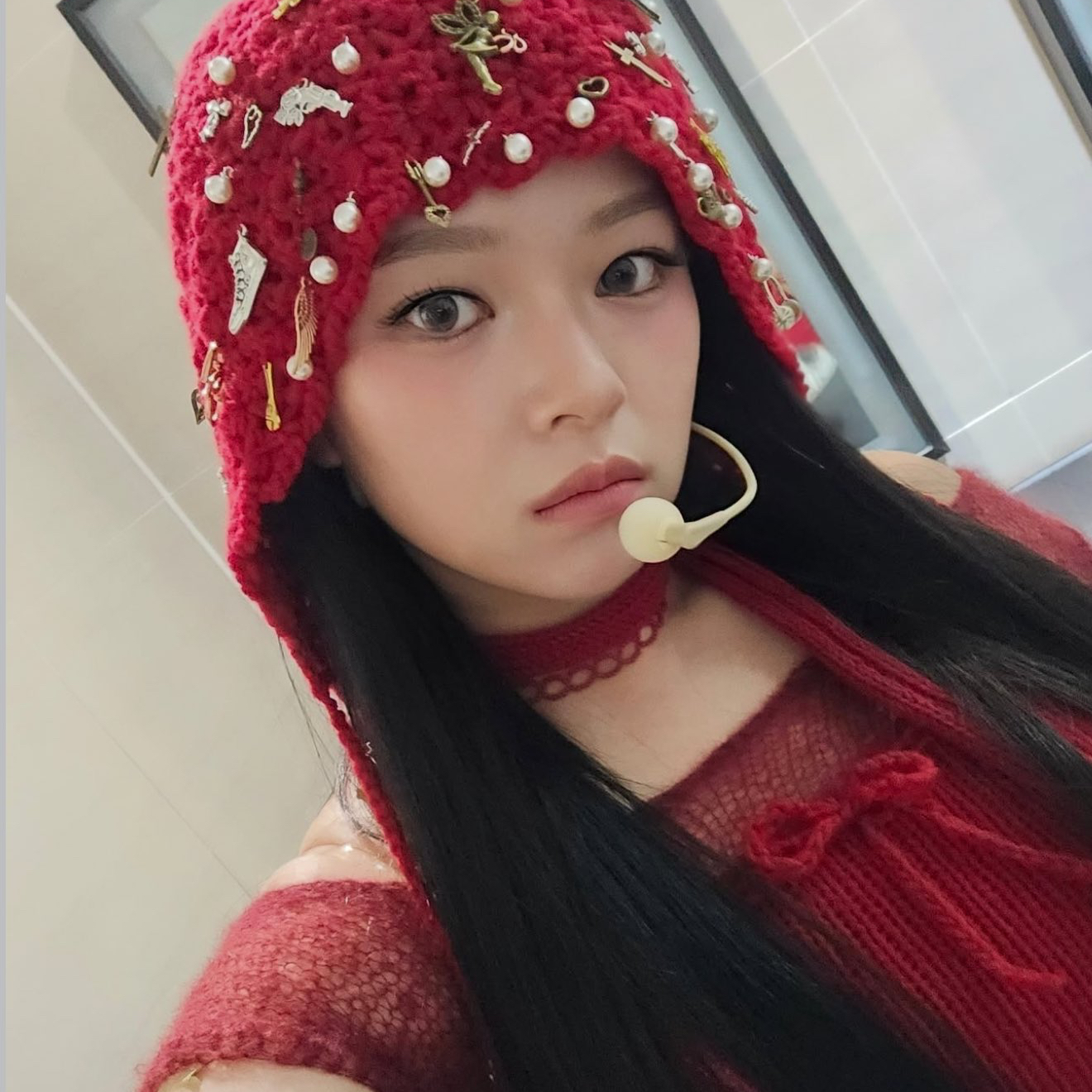 Behind-the-scenes cut of Jeongyeon (TWICE)