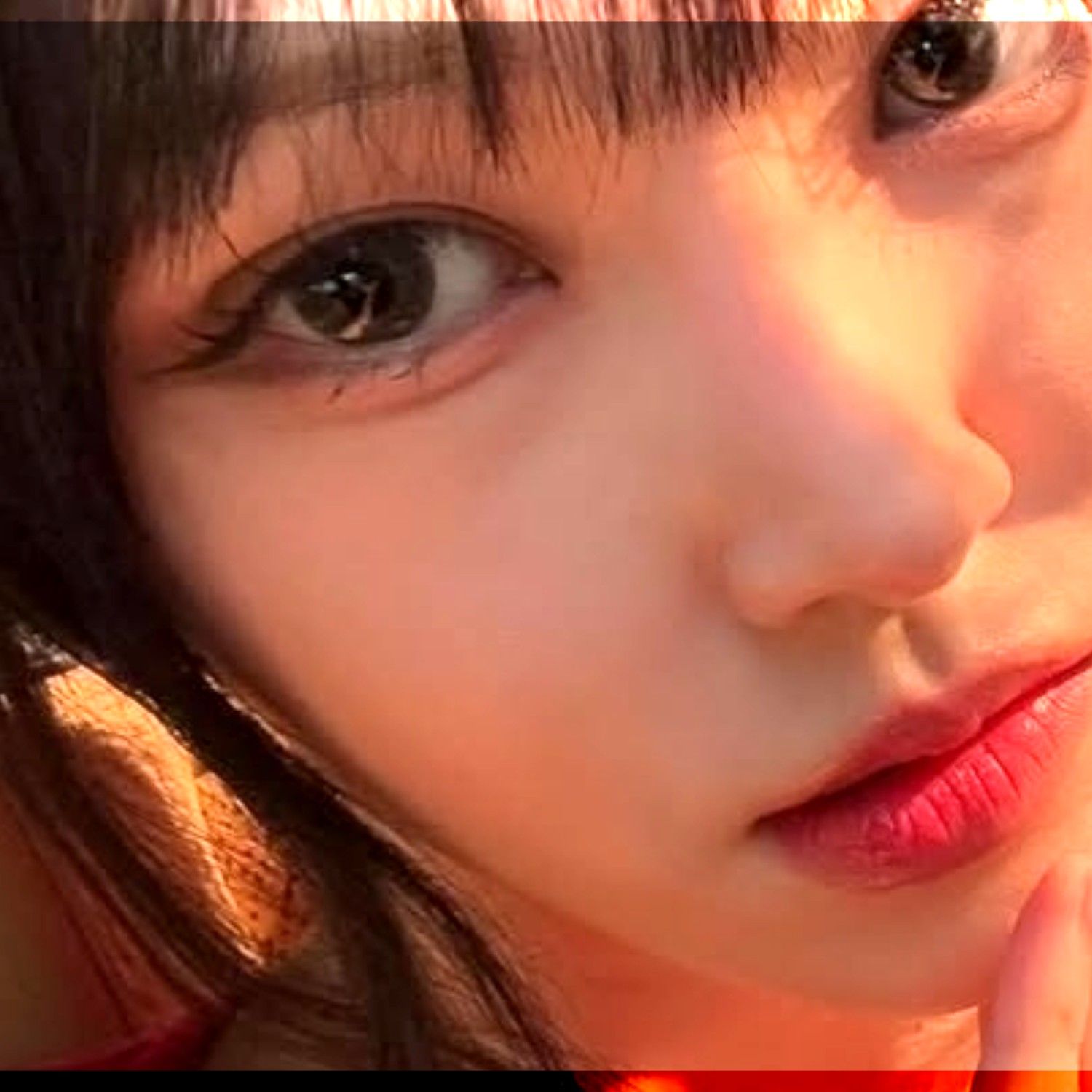 Recent activity shot of Yuju (GFRIEND)