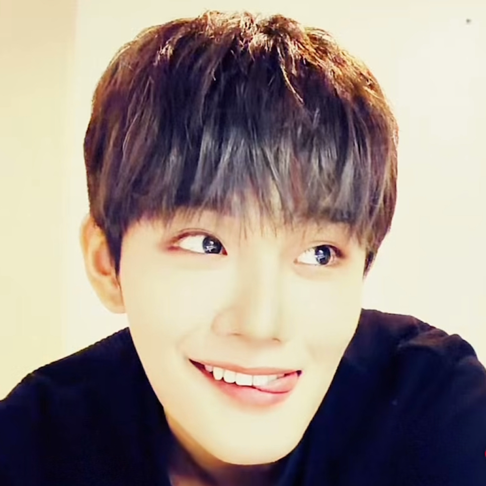 A moment captured by Seunghun (B.D.U)'s fan