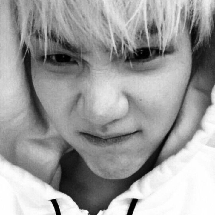 Latest photo of SUGA (BTS)