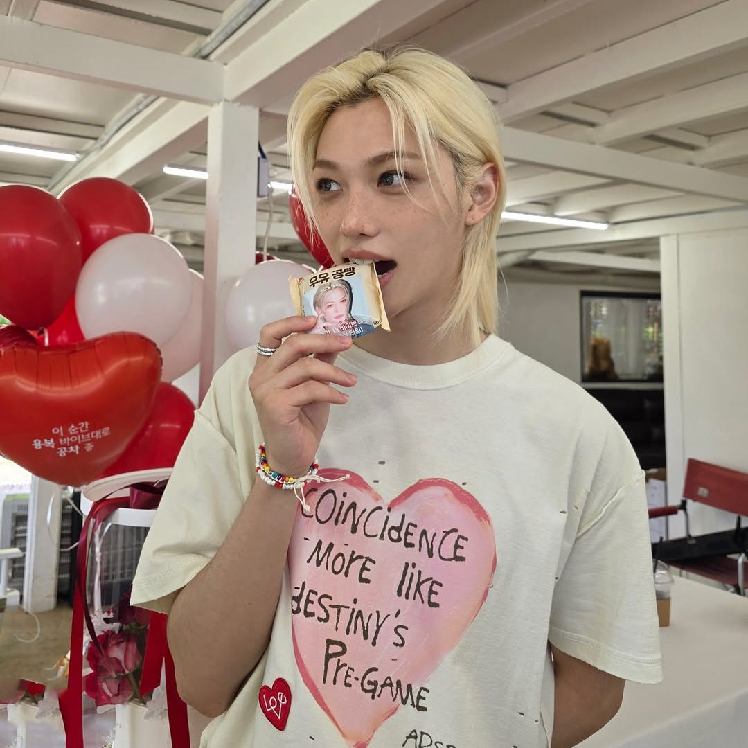 Behind-the-scenes cut of Felix (Stray Kids)