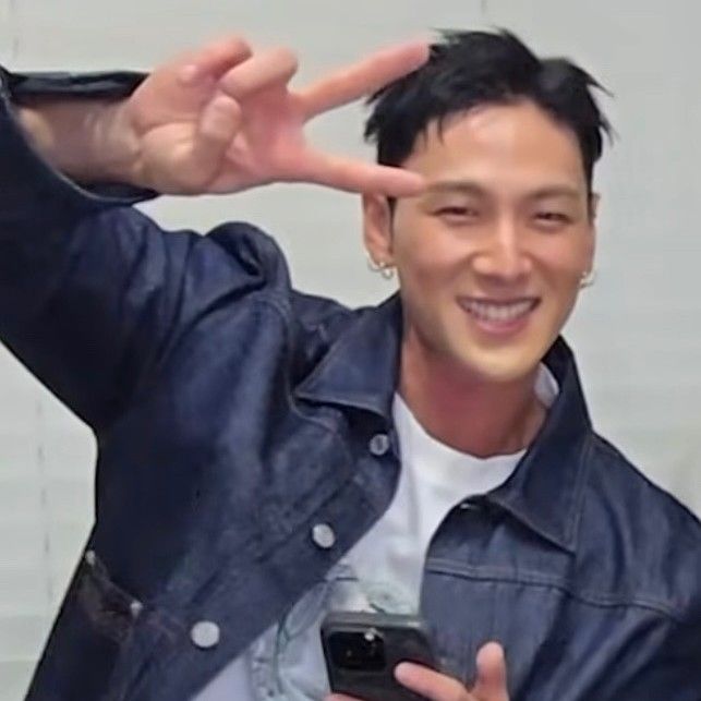 백호의 최신 사진