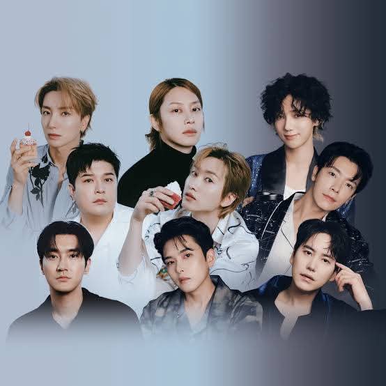 Recent activity shot of Super Junior