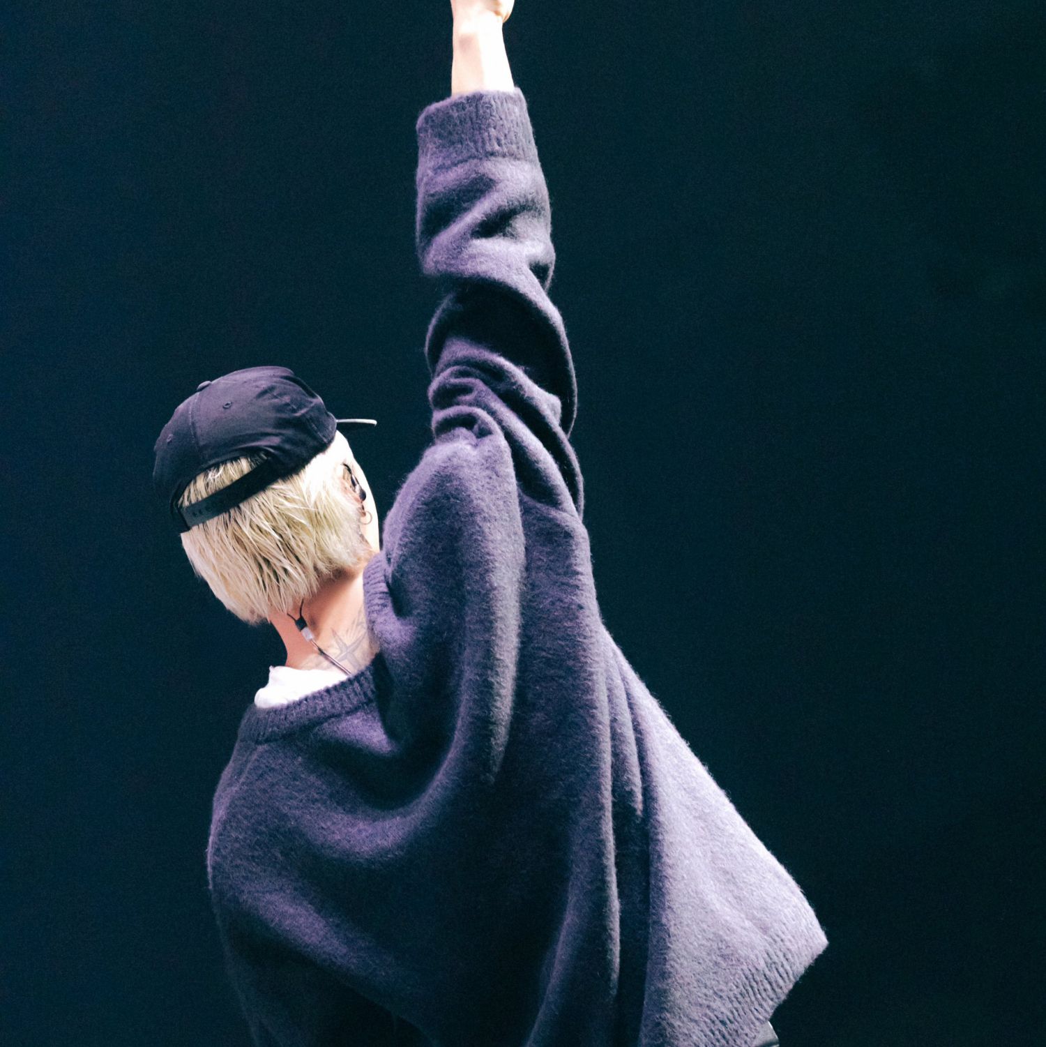 Recent activity shot of Taeyang (BIGBANG)