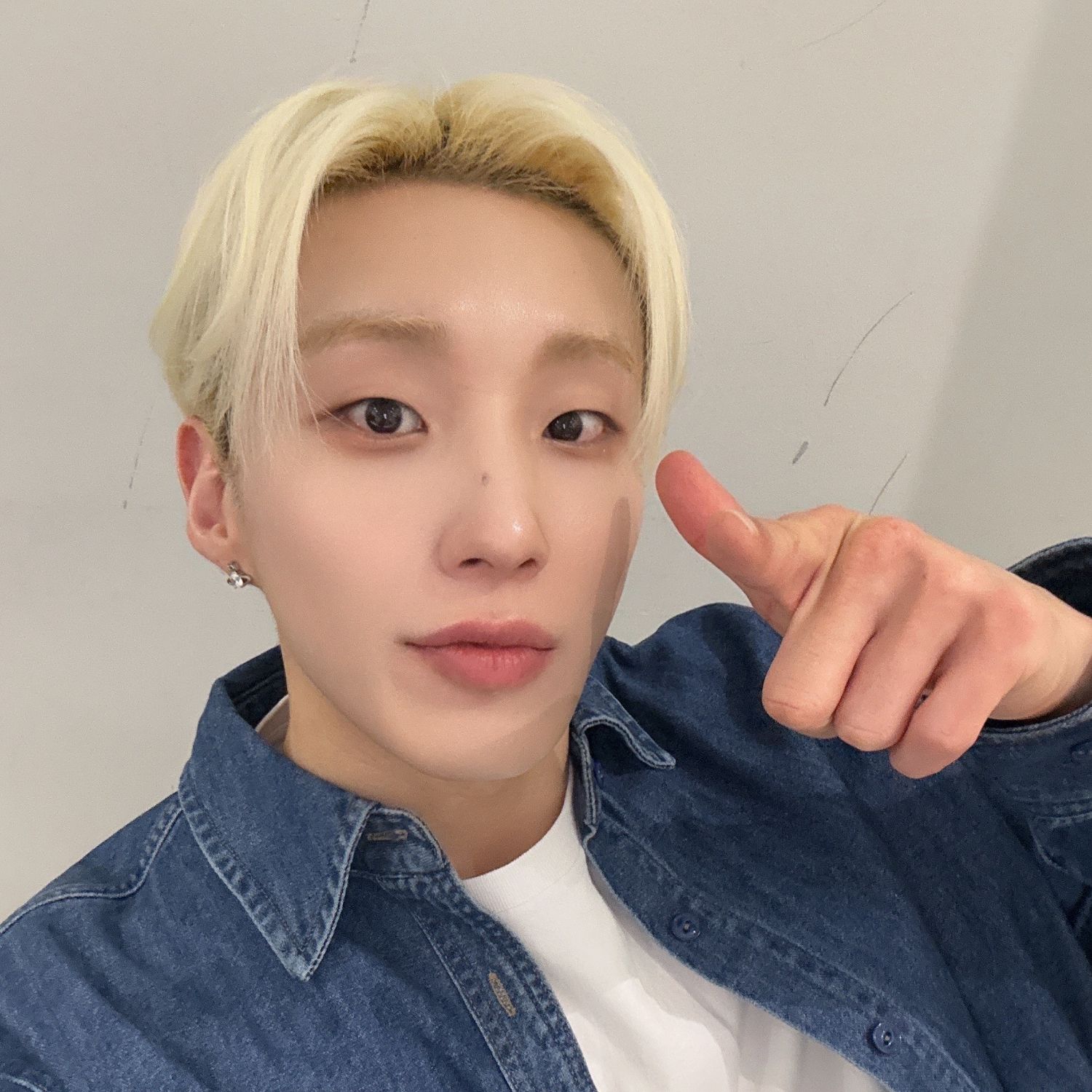 Behind-the-scenes cut of Jongup (B.A.P)