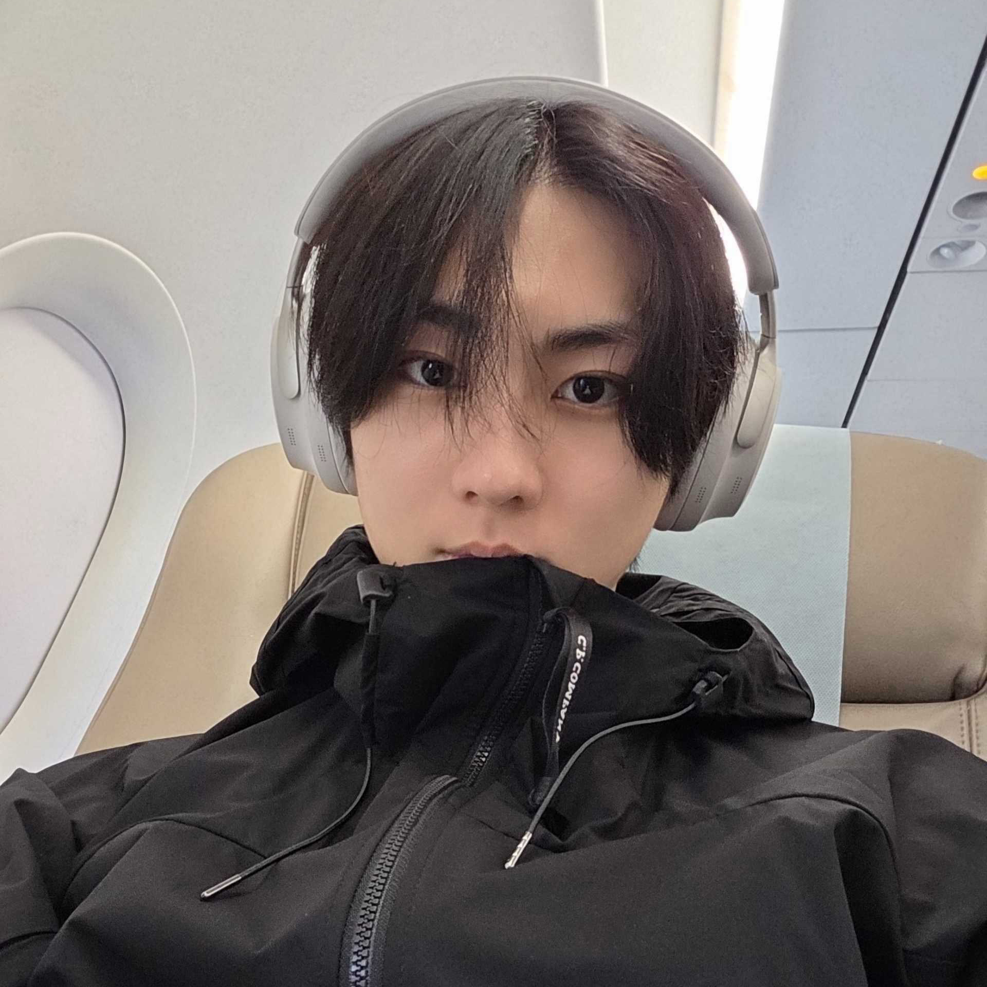 Latest photo of Jungwon (ENHYPEN)