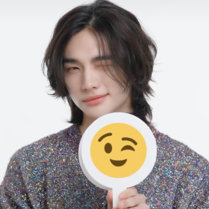 A moment captured by Hyunjin (Stray Kids)'s fan