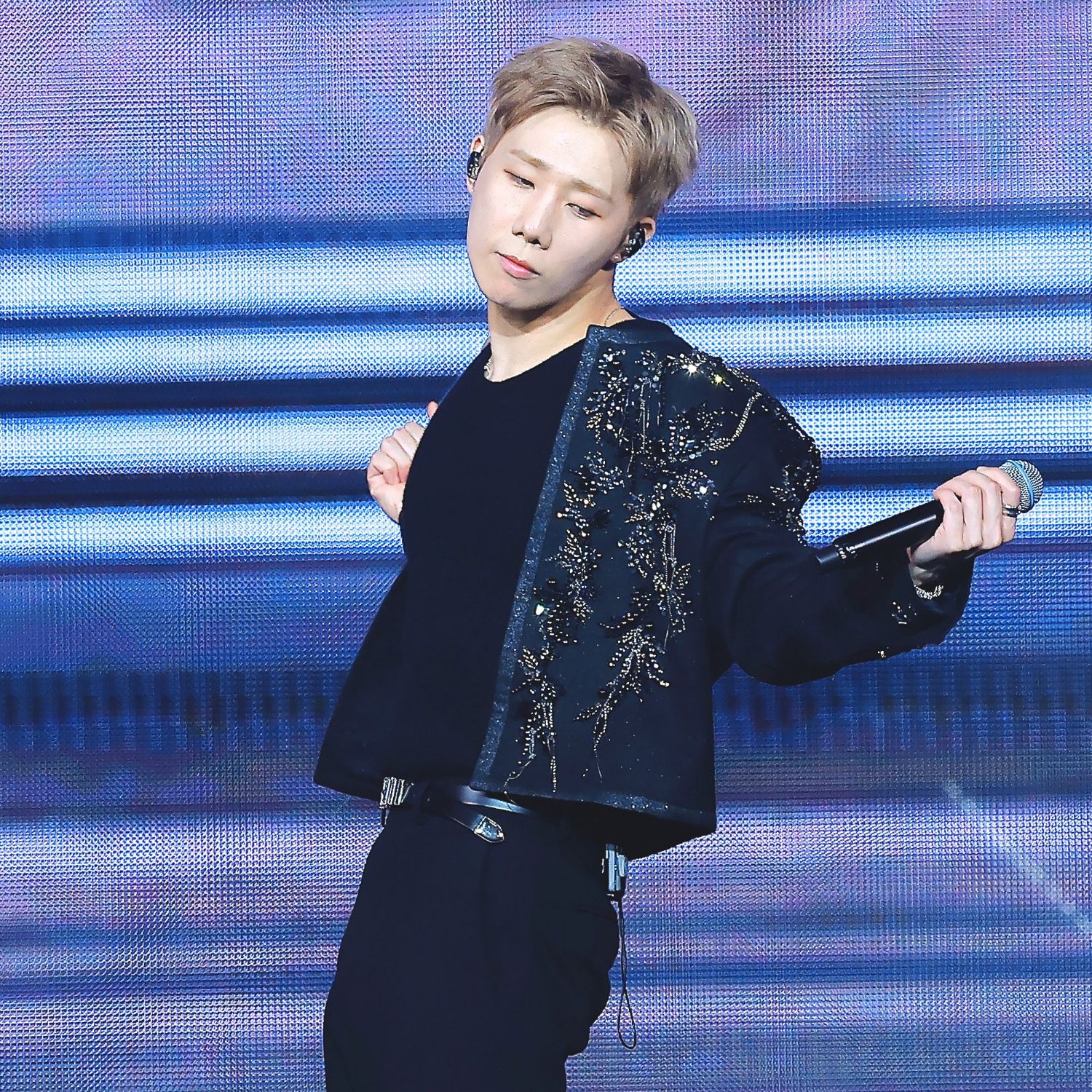 Recent activity shot of Sungkyu (INFINITE)