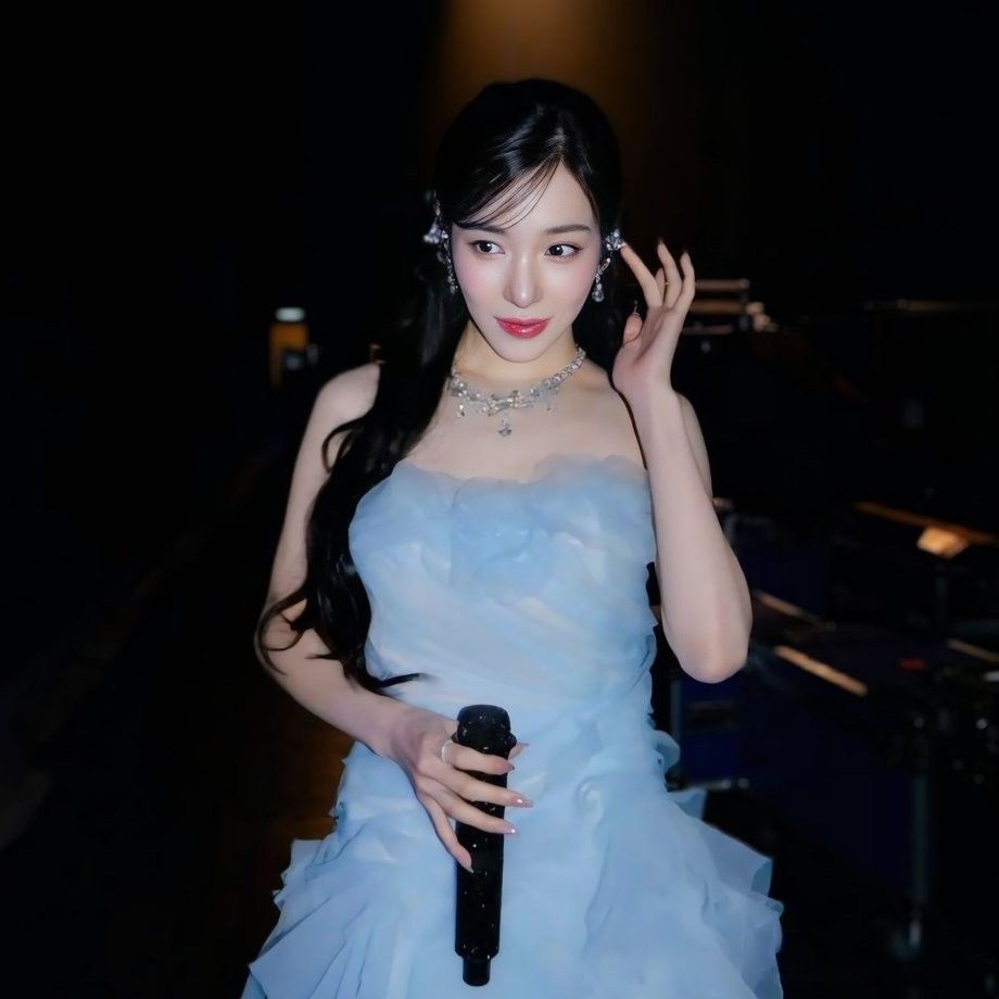 Behind-the-scenes cut of Tiffany Young (Girls' Generation)