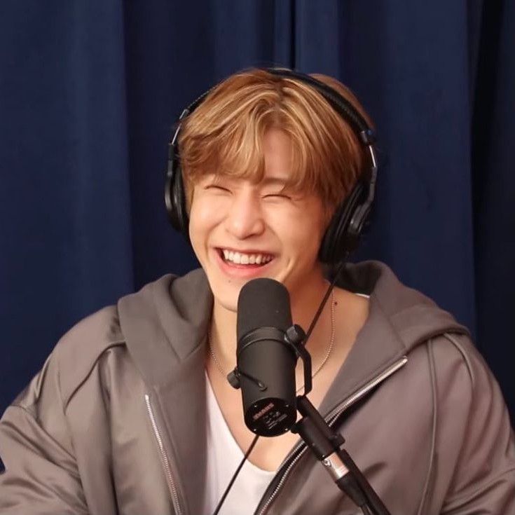 Latest photo of Jinjin (ASTRO)