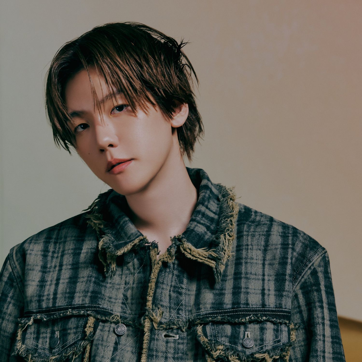 Behind-the-scenes cut of EXO