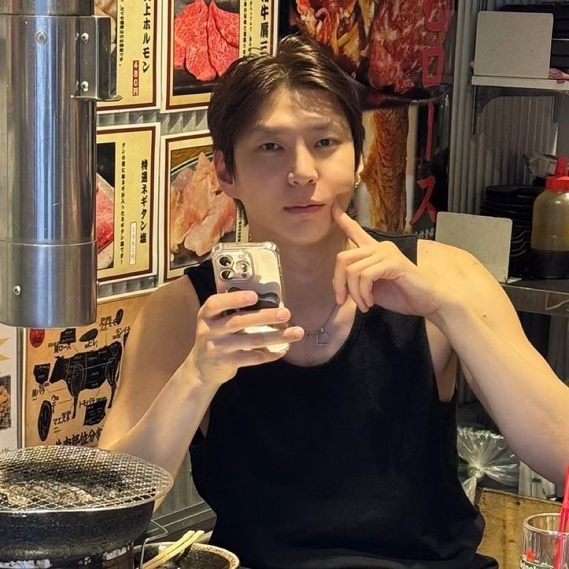 A moment captured by LEO (VIXX)'s fan