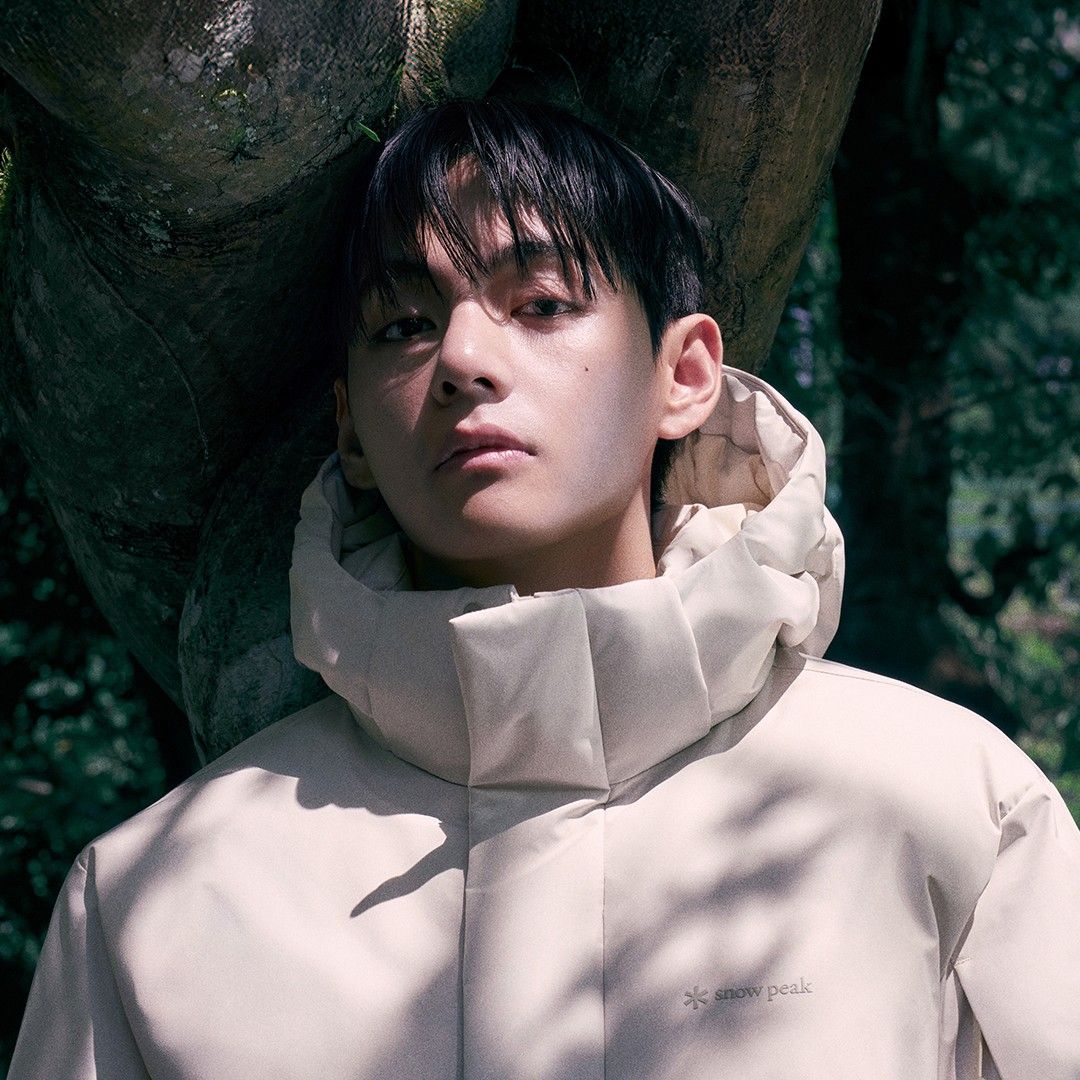 뷔 (방탄소년단) 최근 활동샷