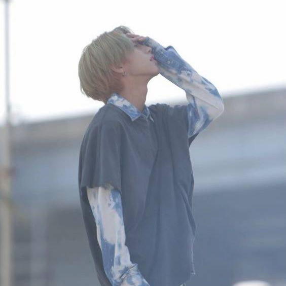 A moment captured by HAN (Stray Kids)'s fan