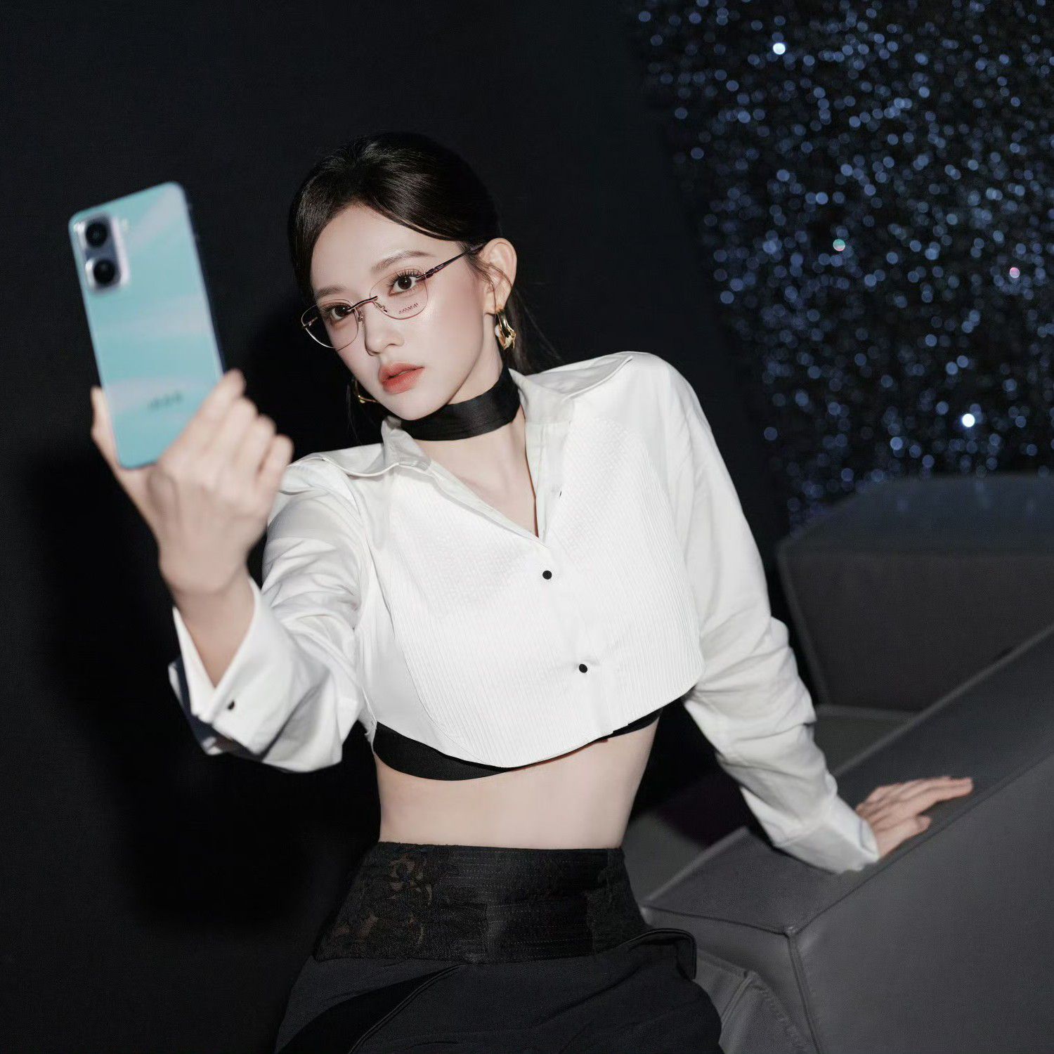 Behind-the-scenes cut of Cheng Xiao