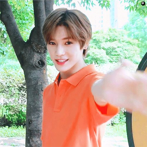 テヨン (NCT 127)の最近の活動写真