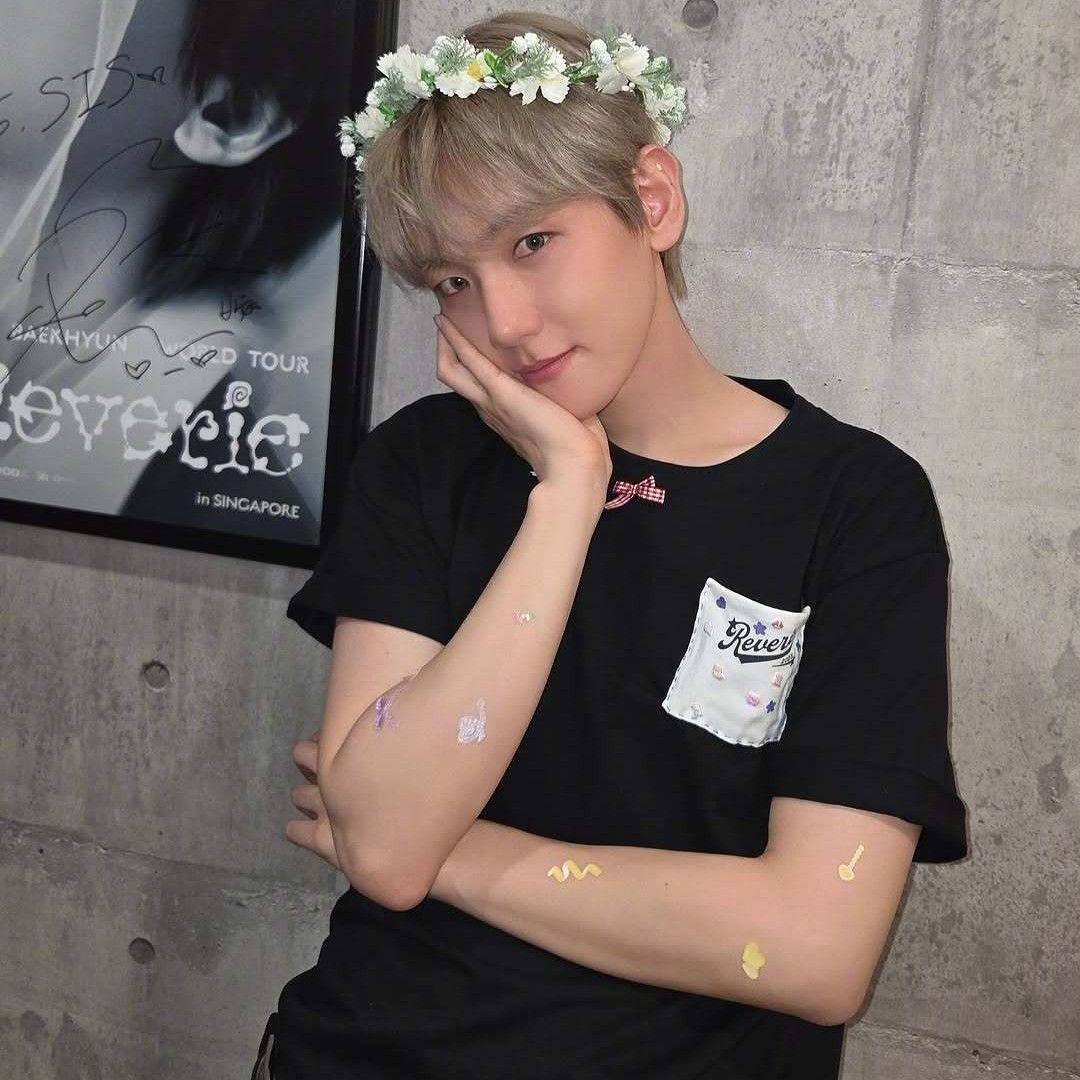 ベクヒョン (EXO)の最近の活動写真