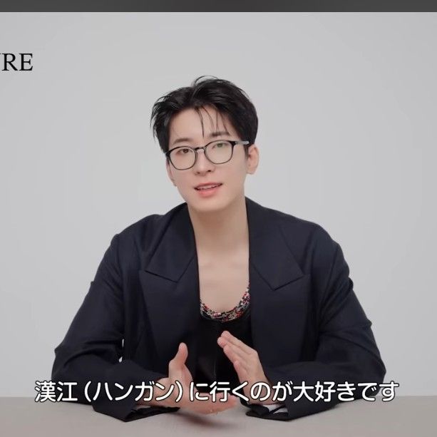 Behind-the-scenes cut of Wonwoo (SEVENTEEN)