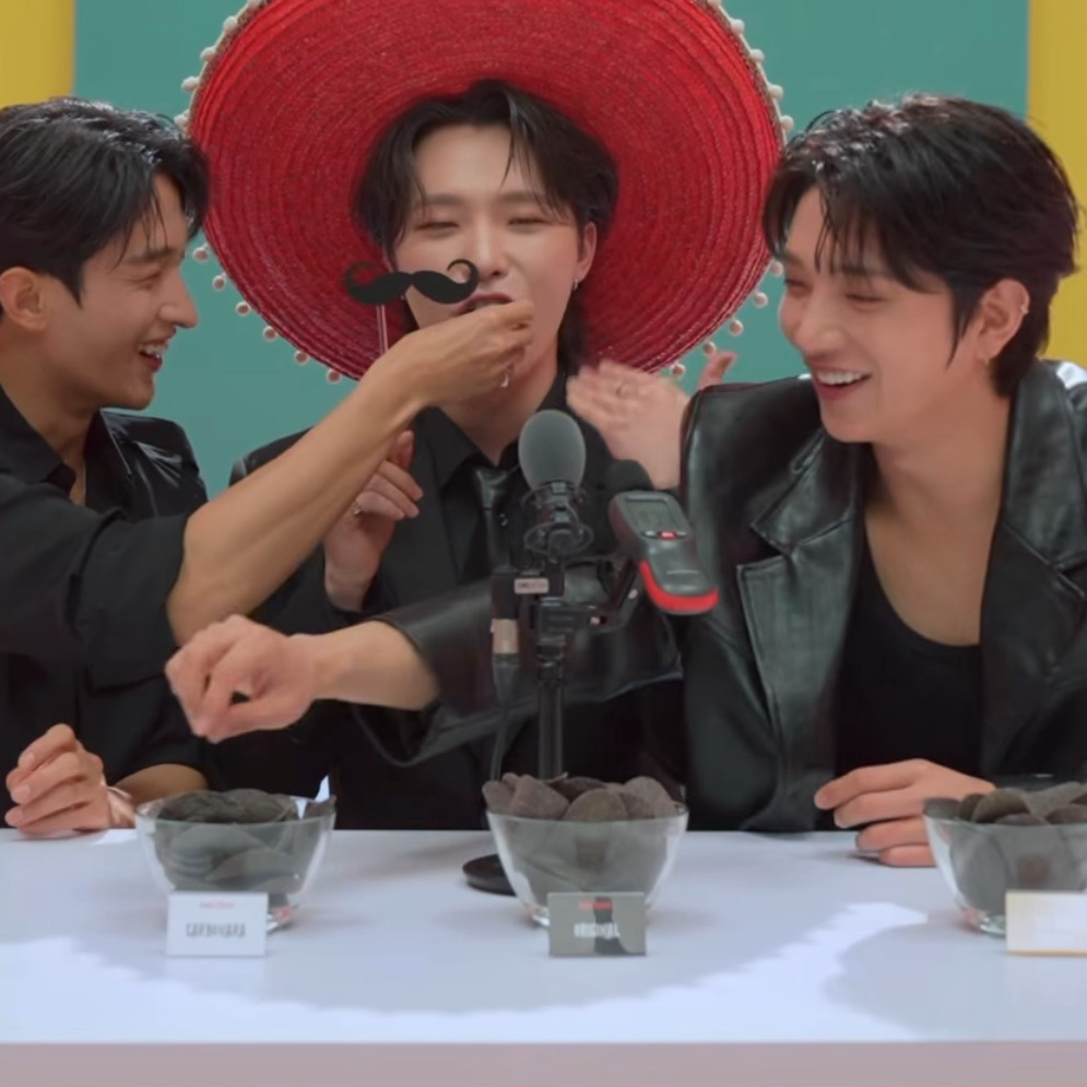 Behind-the-scenes cut of Dino (SEVENTEEN)