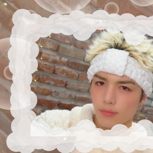 Recent activity shot of Maki (&TEAM)