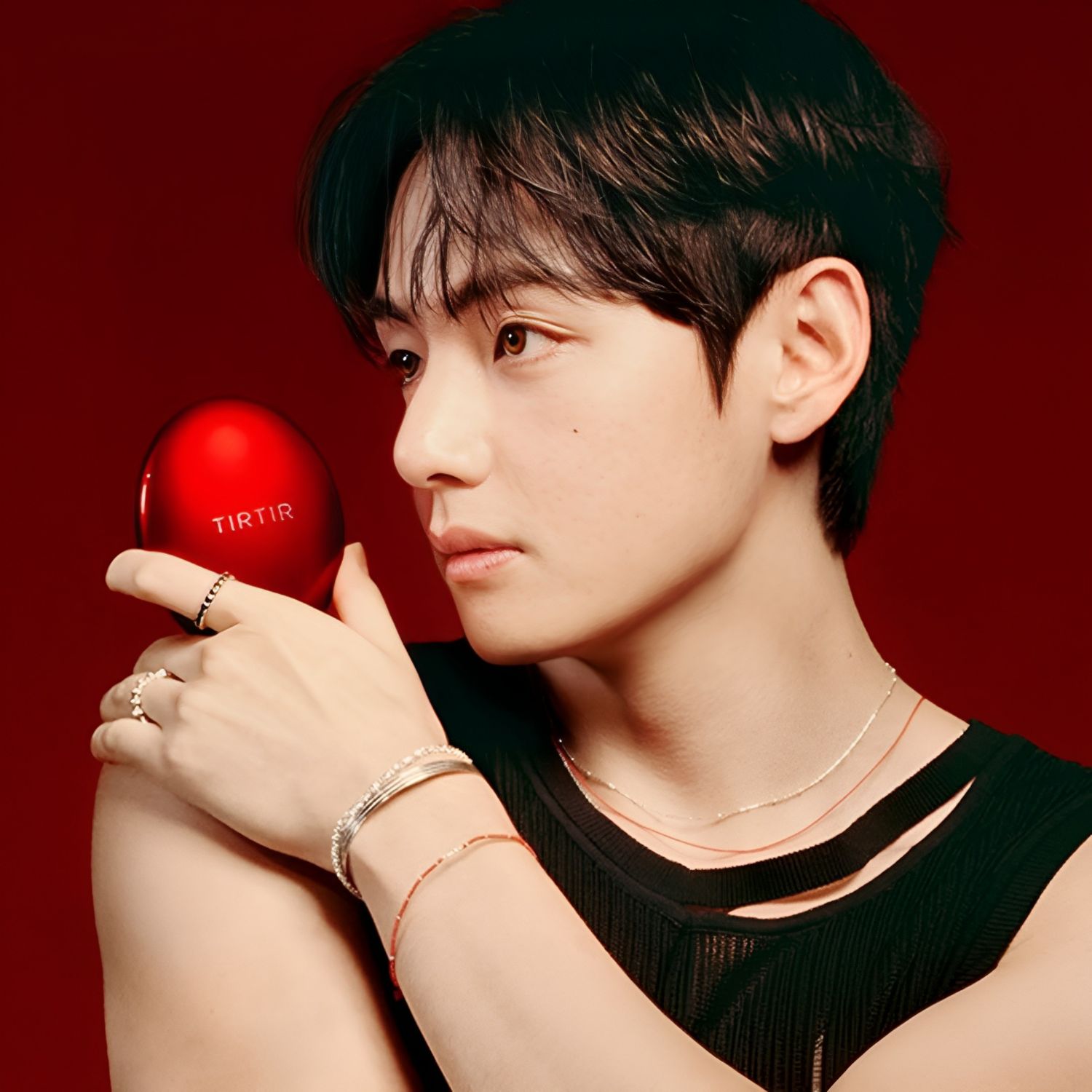 V (BTS)の最新写真