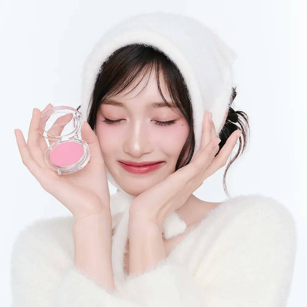 Latest photo of Leeseo (IVE)