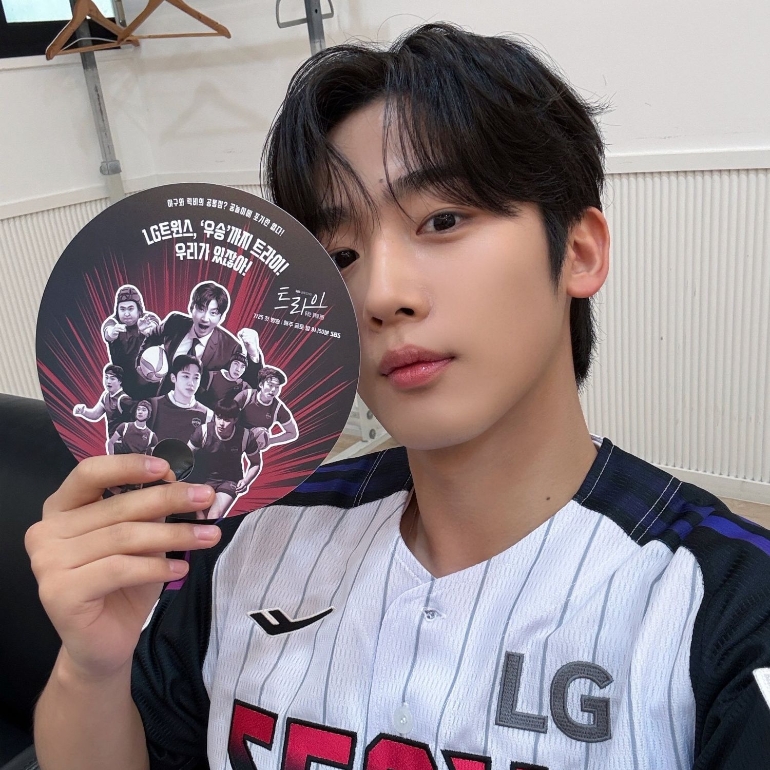 Behind-the-scenes cut of Kim Yohan (WEi)