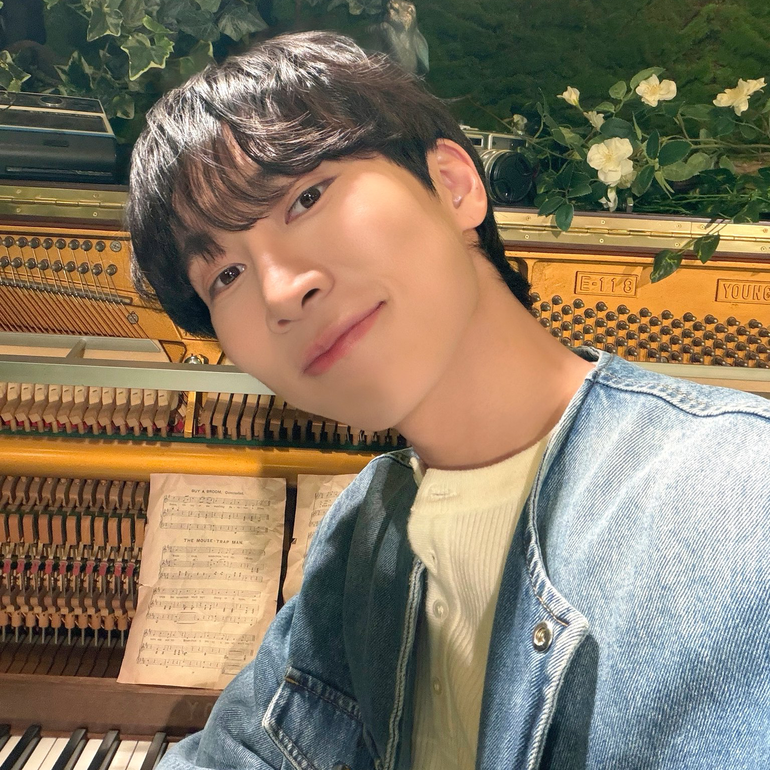 A moment captured by Seo Eunkwang (BTOB)'s fan