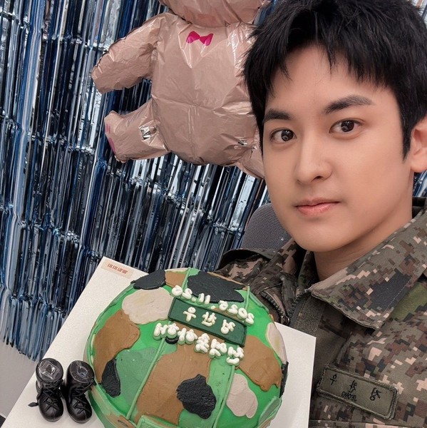 Popular profile picture of CHAN (iKON) loved by fans