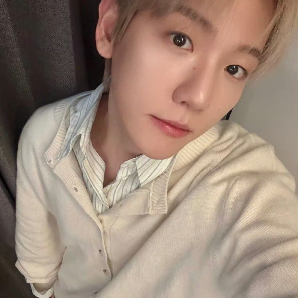 Latest photo of Baekhyun (EXO)