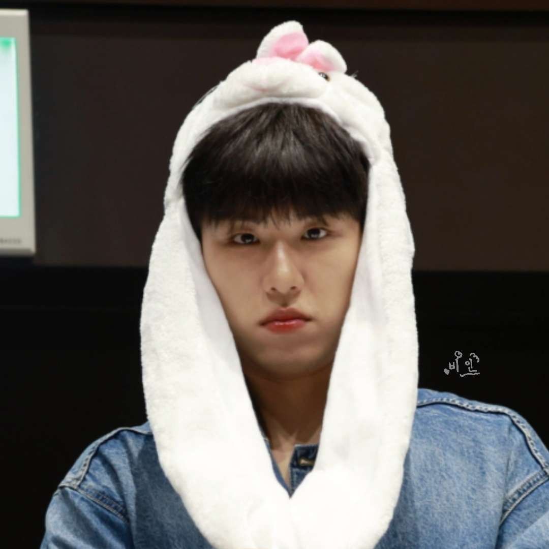 Latest photo of Park Woojin (AB6IX)