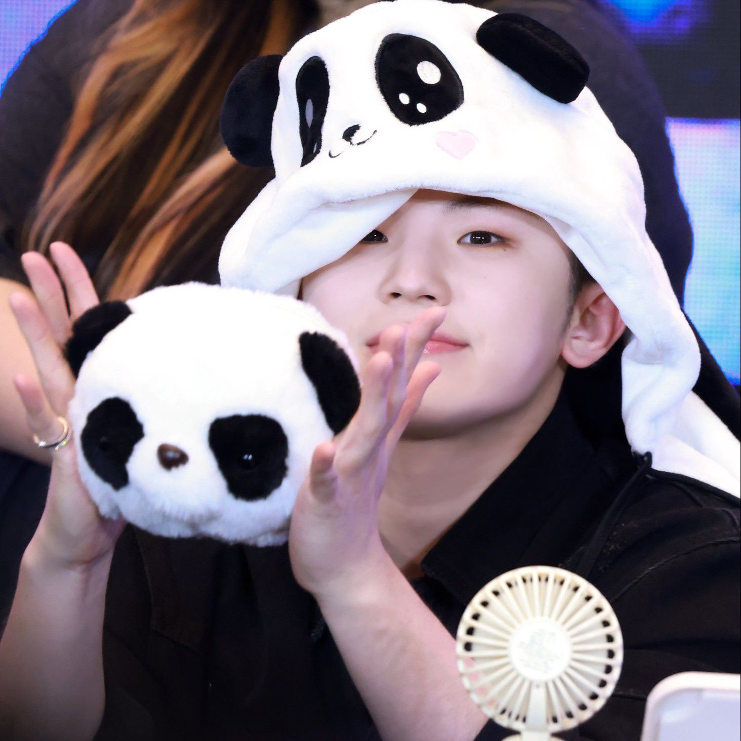 Momen yang diabadikan oleh penggemar Woozi (SEVENTEEN)