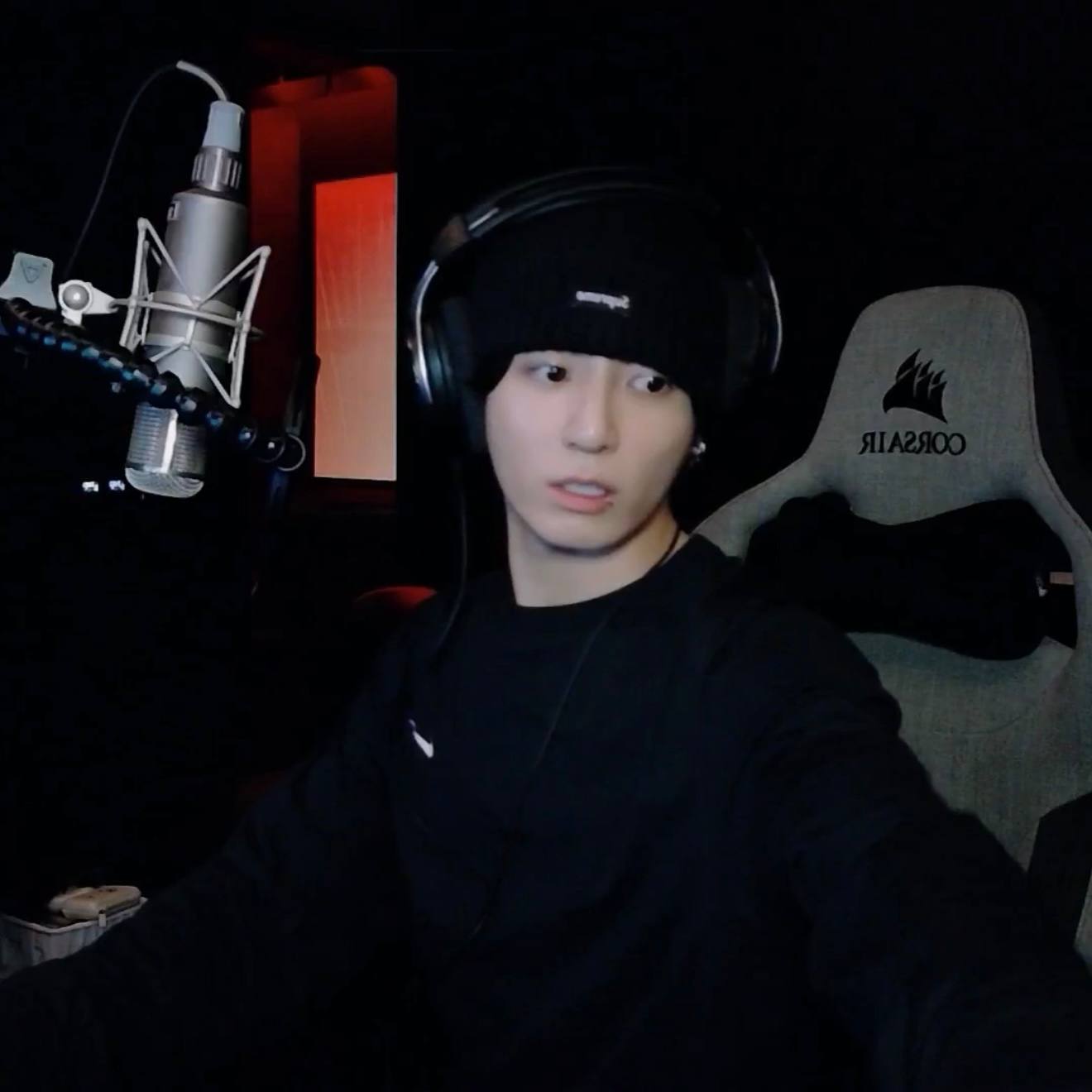 柾国 (防弹少年团)的幕后花絮