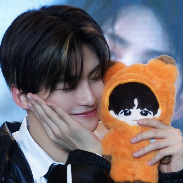 Behind-the-scenes cut of Jihoon (TWS)