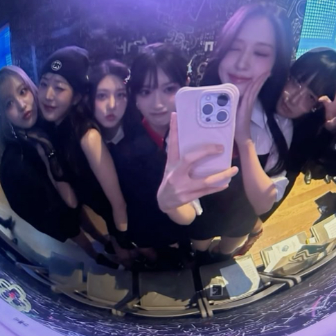 IVE的最新活动照片