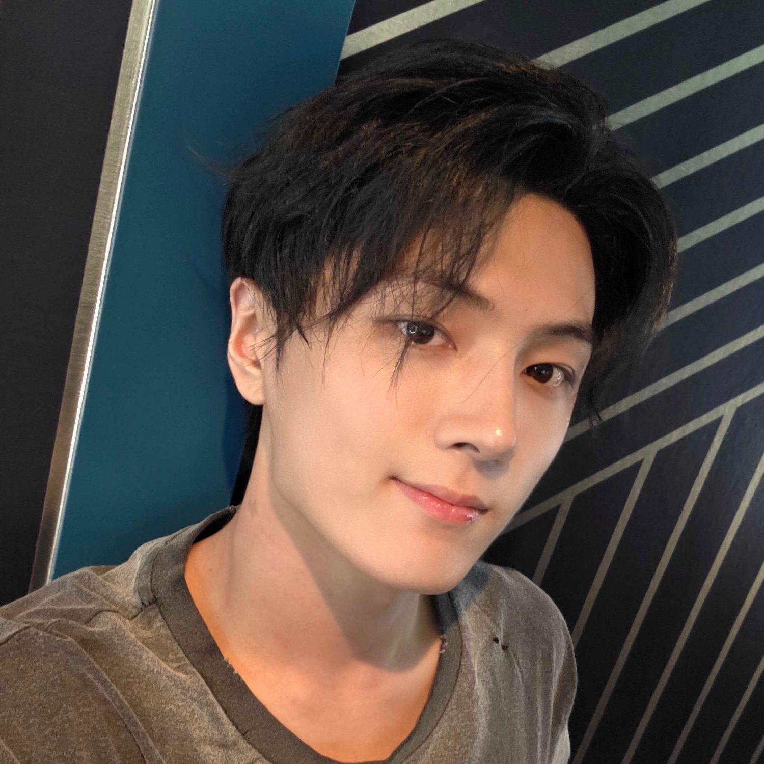 Latest photo of Jay (ENHYPEN)