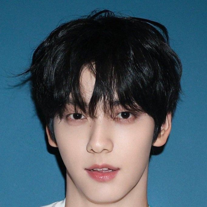 Behind-the-scenes cut of TOMORROW X TOGETHER