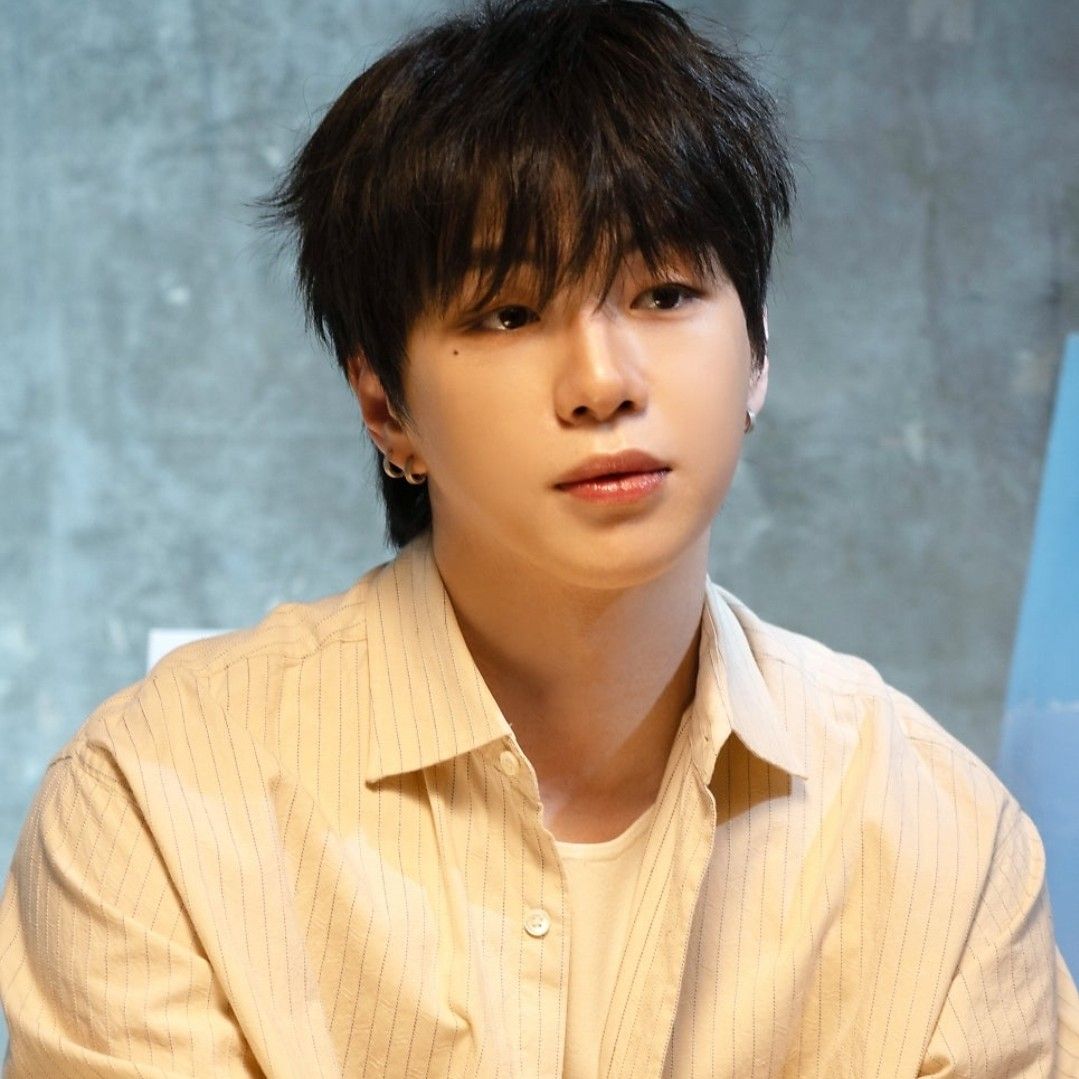 Foto aktivitas terbaru Kang Daniel