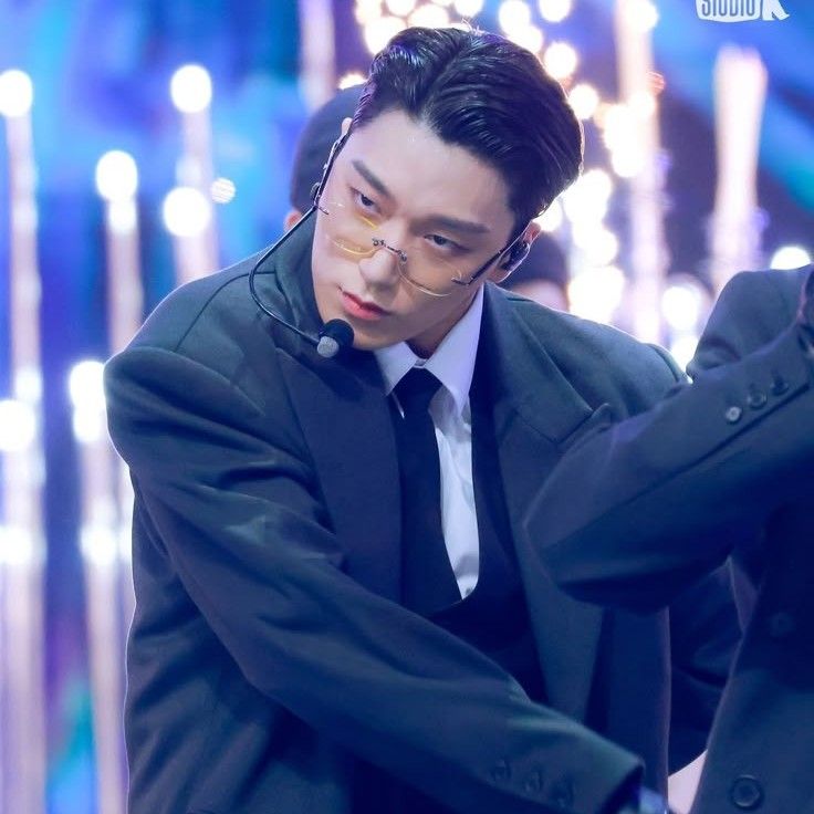 에이티즈의 최신 사진